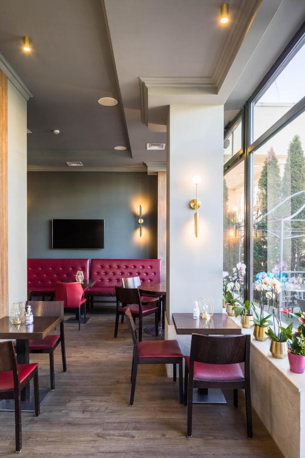 Hotel Rogge Resita Eksteriør billede