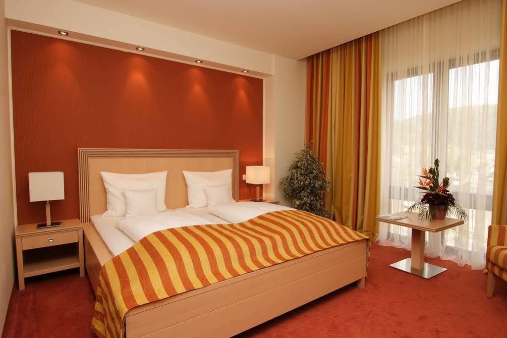 Hotel Rogge Resita Eksteriør billede