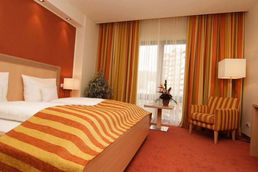 Hotel Rogge Resita Eksteriør billede